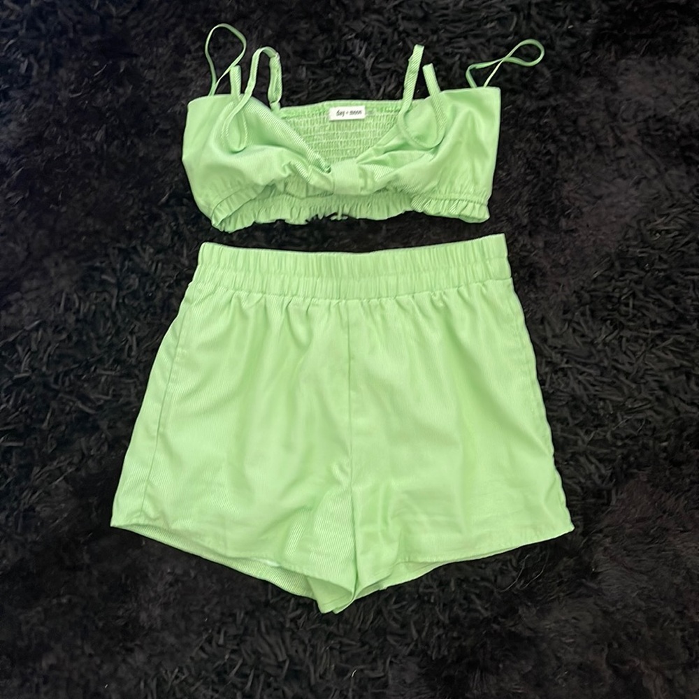 Green stripe short set
